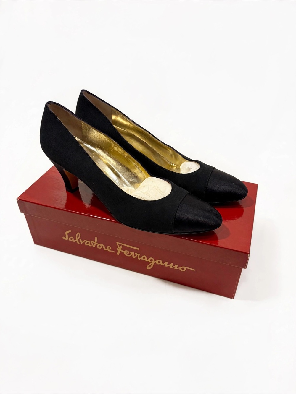 Salvatore Ferragamo Black Satin Mid Heel Pumps AAA
